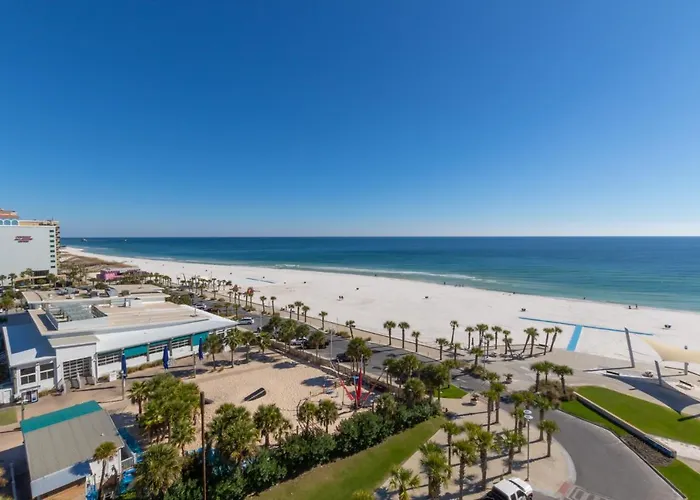 Luxury 4 Bedroom Gulf View Condo, Rooftop Pool, Right Next To The Hangout! * Gulf Shores
